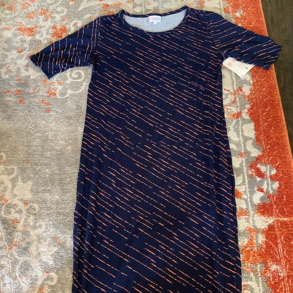 LuLaRoe Dresses & Skirts - LuLaRoe Julia LuLaRoe Dresses & Skirts - LuLaRoe Julia